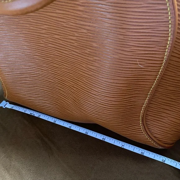 Tan Leather Handbag - Picture 5 of 7